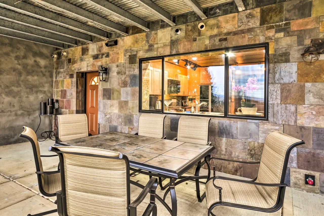 Willamette Valley Apt - Surrounded By Wineries! Newberg Bagian luar foto