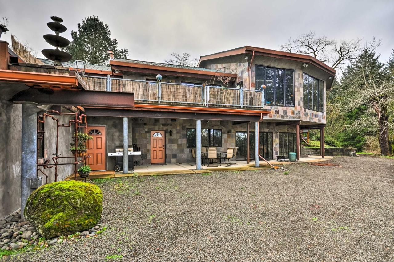 Willamette Valley Apt - Surrounded By Wineries! Newberg Bagian luar foto